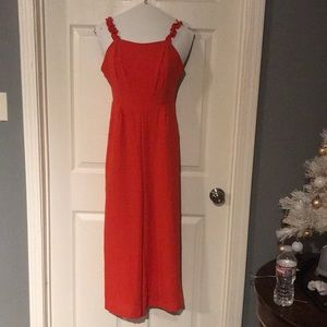 Super fun and beautiful jumpsuit by Lost + Wander. Size small